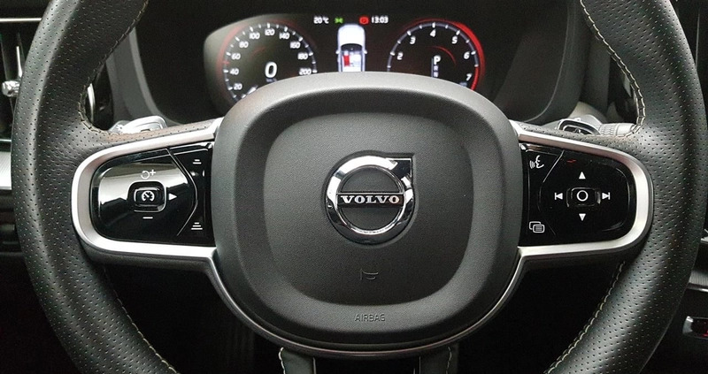 Volvo XC 60 cena 149900 przebieg: 77278, rok produkcji 2019 z Wągrowiec małe 352